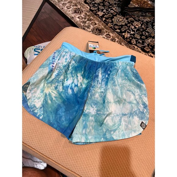 Nike DriFit‎ Repel Trail Running Womens Shorts - NWT - Picture 1 of 5
